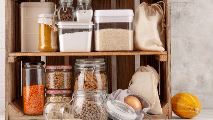 Mejor aún, no te arriesgues: tira estos 5 productos si han pasado su fecha de caducidad